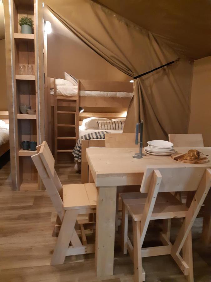 בנס Tente Familiale Au Camping Hautoreille מראה חיצוני תמונה